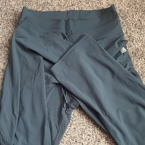 Vuori Slate Leggings